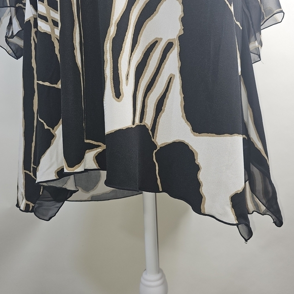 JM Collection 2X black and white with tan blouse.  Sheer sleeves. - Picture 3 of 10